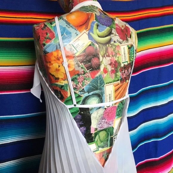 ASOS Silk Pleated Ombré Open Back Halter Top V Tie - Picture 2 of 7